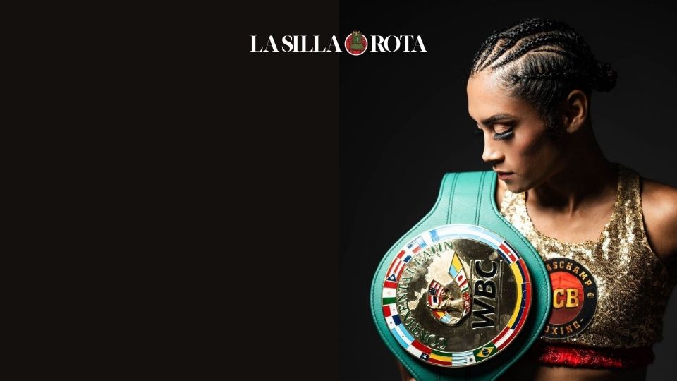 Campeona Mundial Plata del Consejo Mundial de Boxeo (WBC).