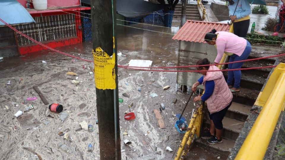 La Secretaría de Gestión Integral de Riesgos y Protección Civil advirtió que se anticipan lluvias intensas, fuertes y chubascos se esperan en todo México; estos serán los estados más afectados.