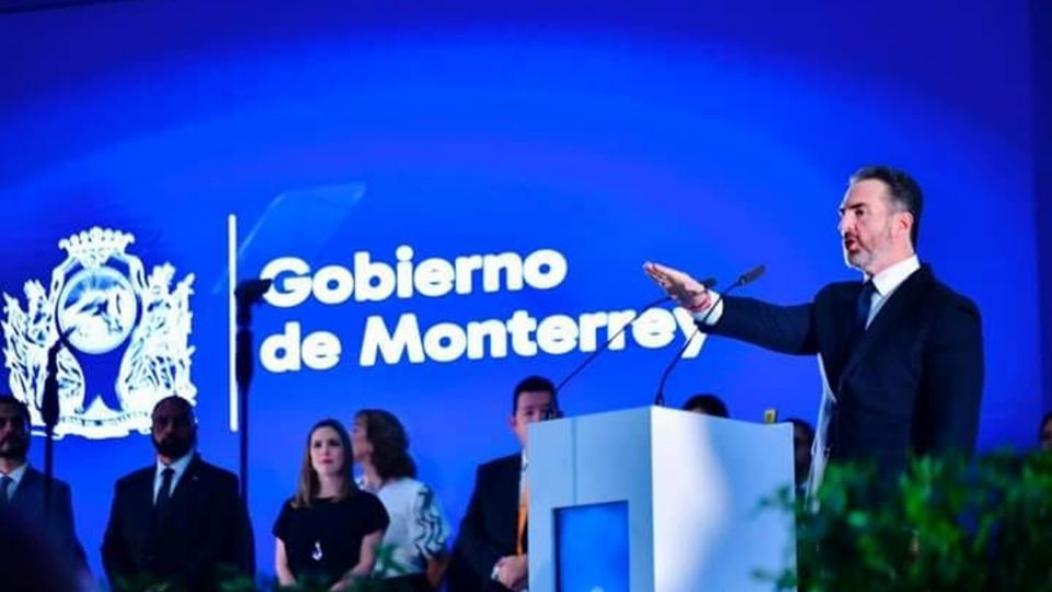 Adrián de la Garza tomó protesta como Alcalde de Monterrey