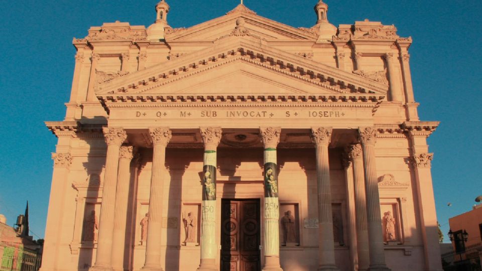 Así se ve un atardecer en la Parroquia de San José Iturbide