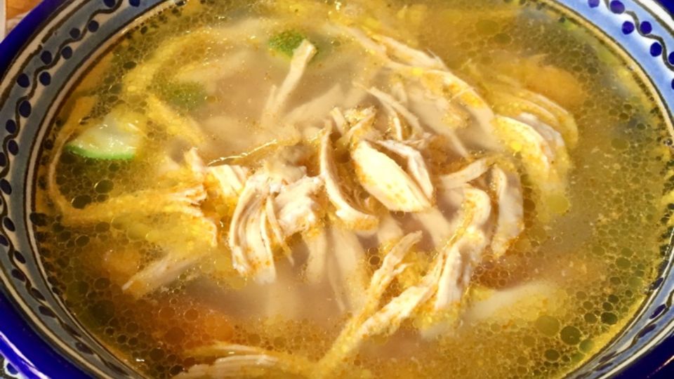 ¿Por qué es un platillo esencial en la comida mexicana?