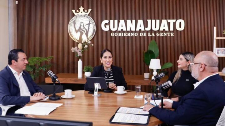 Otorgará la UVEG 2,000 becas a mujeres: Libia Dennise