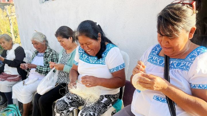 Hidalgo busca blindar patrimonio indígena de apropiación cultural con el Consejo Técnico Artesanal