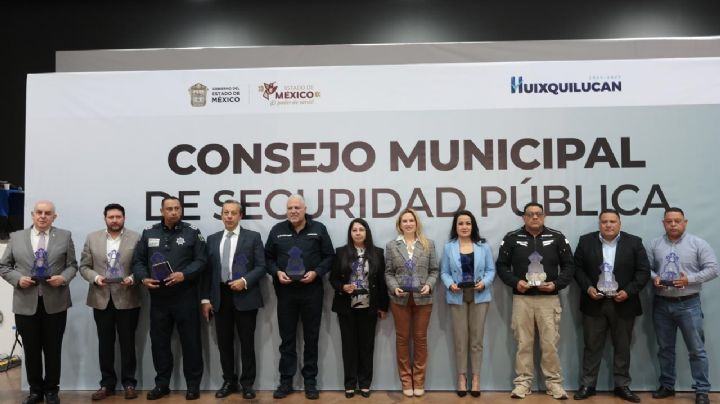 Por tercer año consecutivo, Huixquilucan logra certificación del 100% de policía municipal