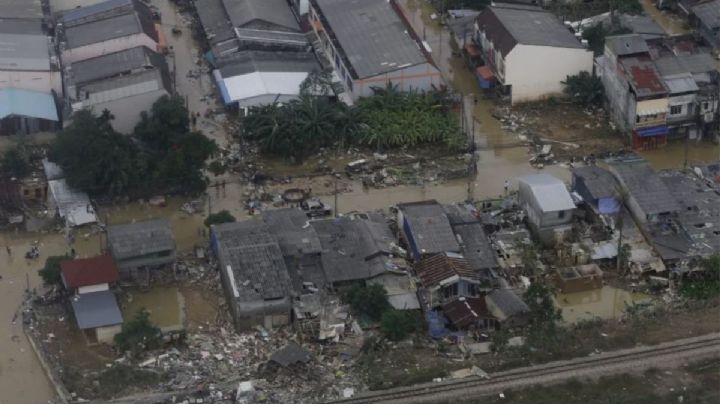 Videos | Asia: las imágenes que muestran las catastróficas inundaciones que han cobrado 600 vidas