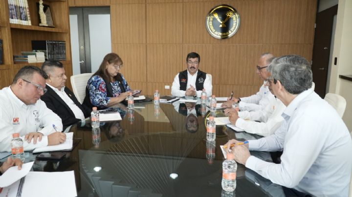 Evalúa rector avances institucionales de la UAT