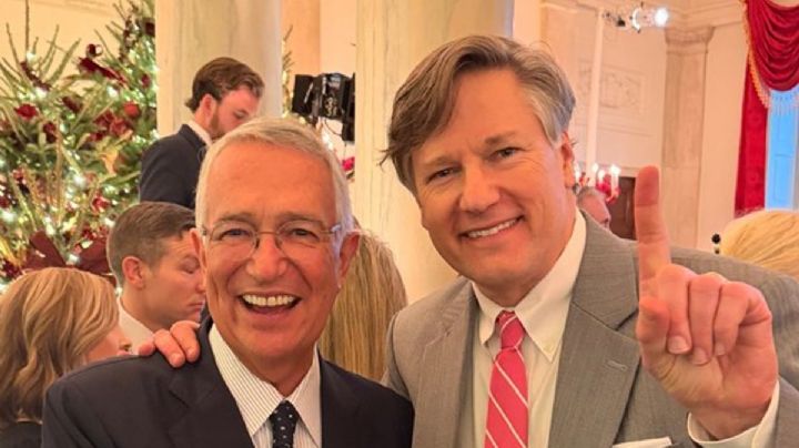 Salinas Pliego presume invitación de Trump a cena navideña en la Casa Blanca