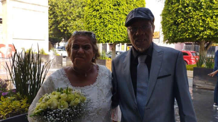 ¡Creemos en el amor! Tere y Luis se casaron después de 48 años de unión libre