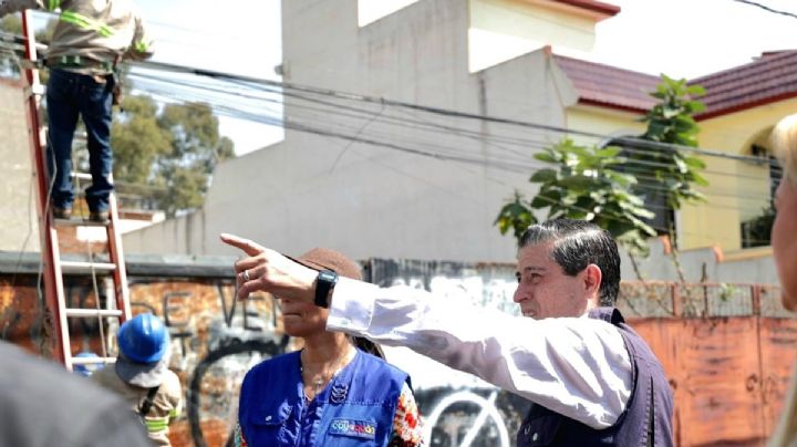 Retiran en Coyoacán 63 toneladas de cableado aéreo en desuso
