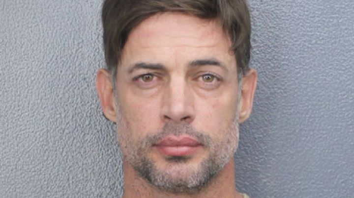 William Levy: filtran imágenes del actor esposado y con ropa de recluso