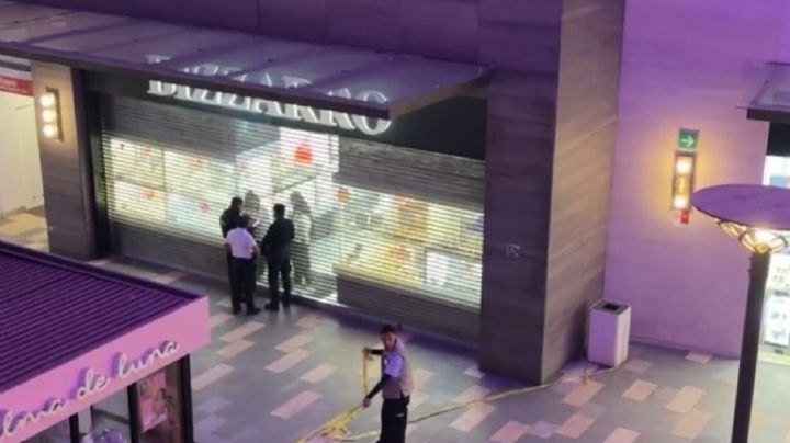 Asaltan tienda en plaza comercial Town Square en el Pueblo Mágico de Metepec
