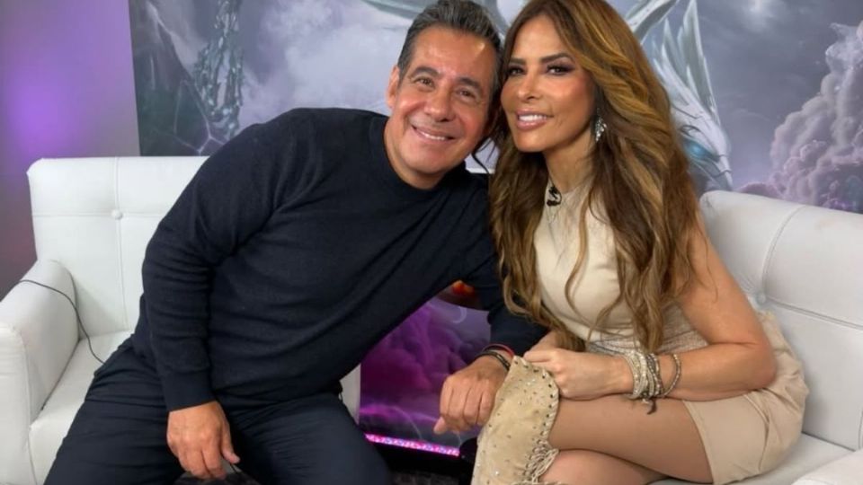 Le llueven críticas por entrevistar a Gloria Trevi