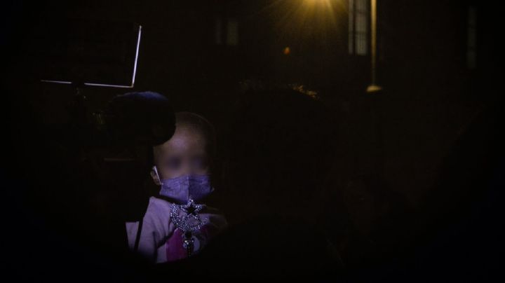 "Separarnos de nuestros hijos o ser deportados juntos”, el viacrucis de padres de niña con cáncer deportada desde EU