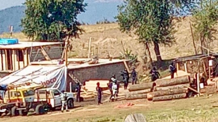 Operativo contra tala clandestina desata balacera en Ocuilan, Edomex
