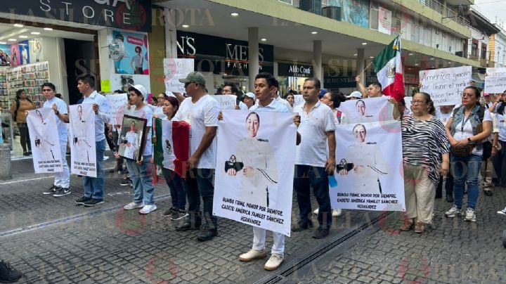 Con caminata en Xalapa, recuerdan a América Yamileth, cadete fallecida en el buque Cuauhtémoc