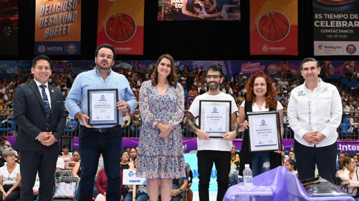 Familias de los 46 municipios de Guanajuato atienden la conferencia 'Crianza Compartida'