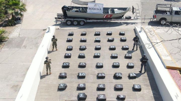 Aseguran 1.5 toneladas de cocaína frente a costas de Jalisco