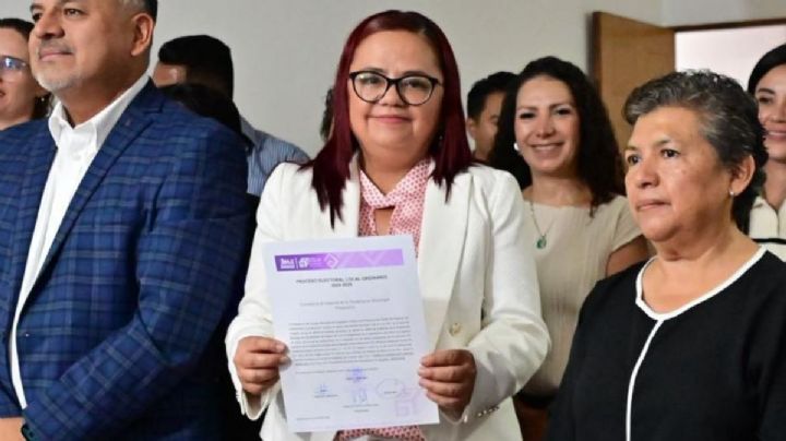 Daniela Griego recibe constancia de mayoría de votos como alcaldesa electa de Xalapa