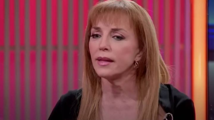 El largo historial amoroso de Laura Flores