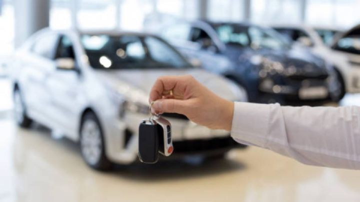 En junio, las ventas de autos caen 5.9% a tasa anual: Inegi