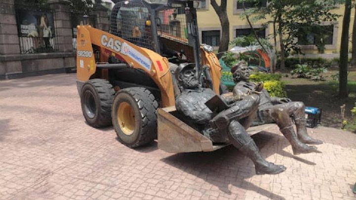 Retiro de estatuas llega a la portada de Los Angeles Times