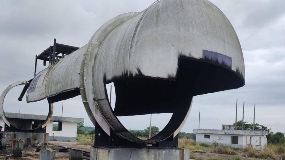 Detienen a 10 personas por robo de material en instalaciones de Pemex, en el sur de Veracruz