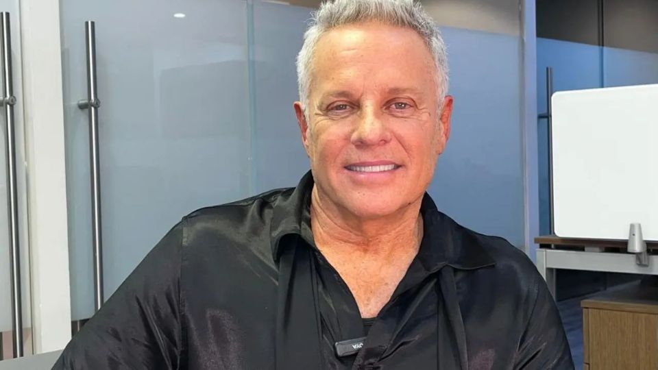 Reviven su polémico pasado