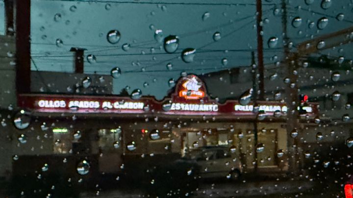 Tormenta provoca inundaciones y cierres viales en Monterrey y municipios aledaños