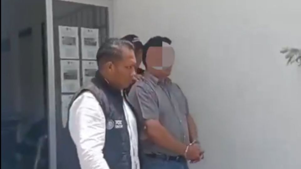 Detienen Carlos David a jefe de asesores jurídicos del Ayuntamiento de Alvarado