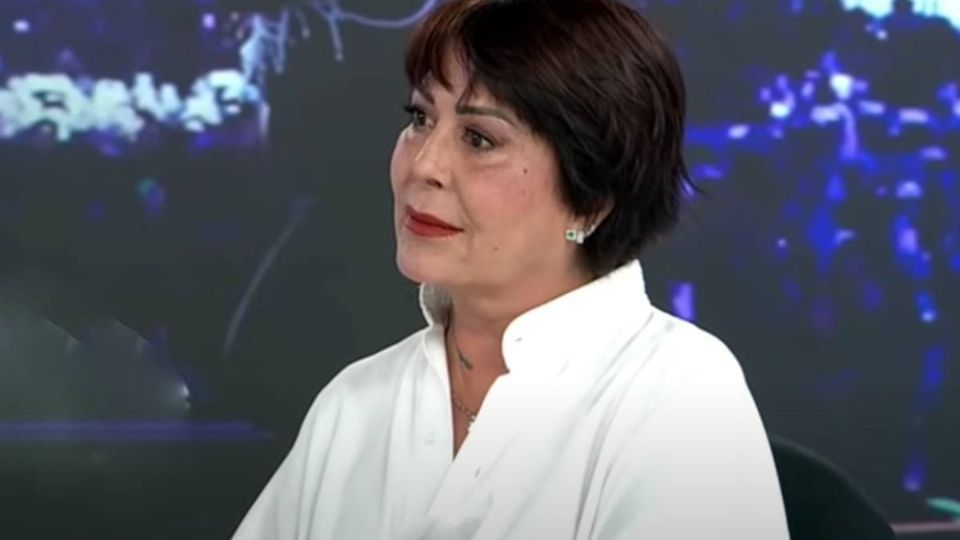 Pasa por momentos complicados de salud.