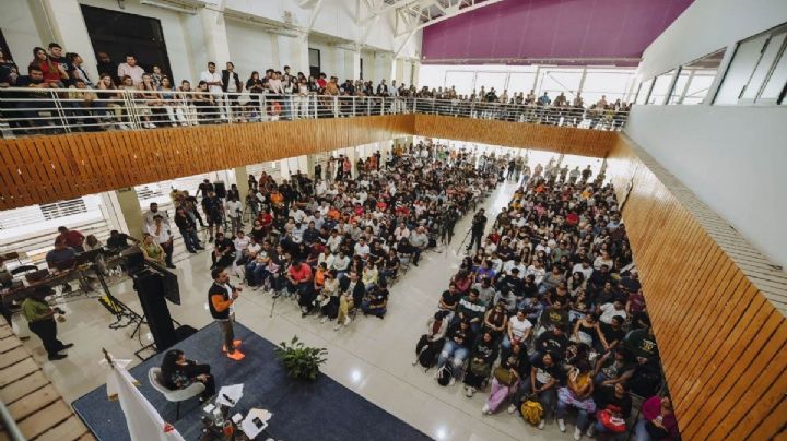 Guadalajara: estudiantes de la UdeG exigen desaparecer la FEU y elecciones al CGU
