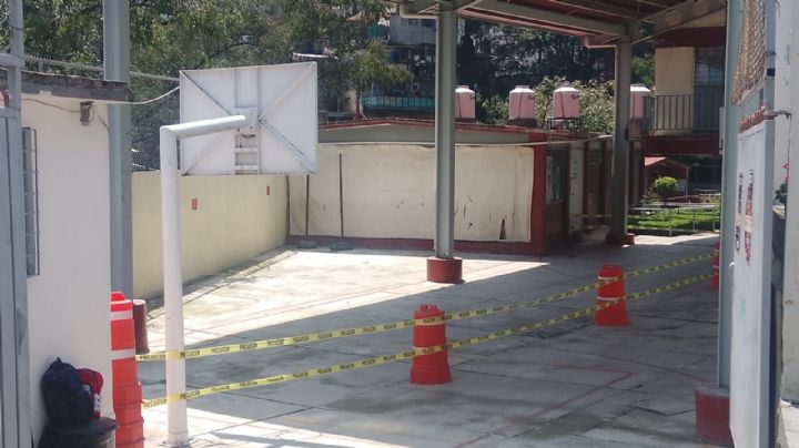 Naucalpan: reinician ciclo escolar en secundaria sin reparar fallas en estructura de plantel