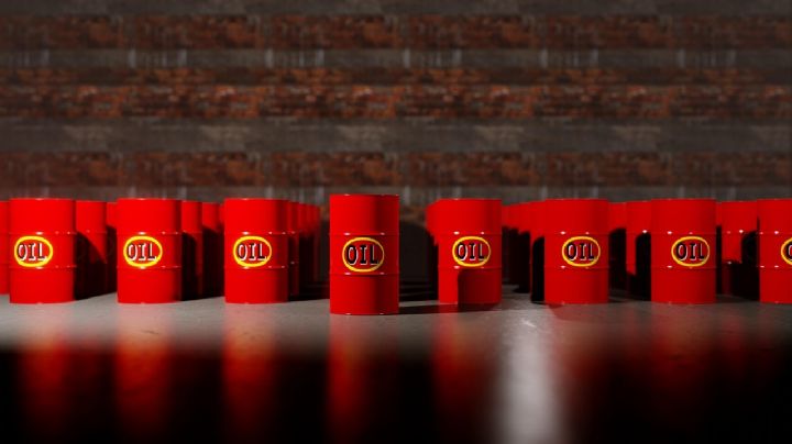 Petróleo supera los 90 dólares; la Agencia Internacional de Energía liberará 400 millones de barriles