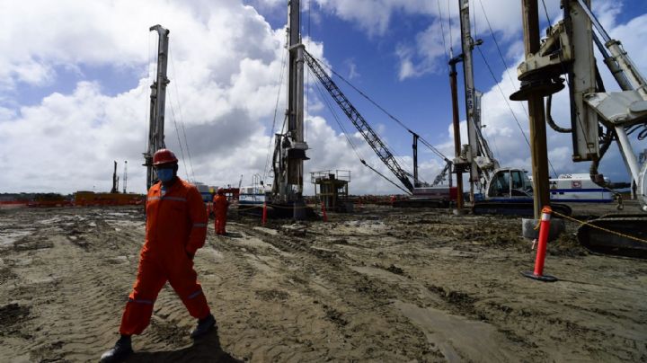 Carlos Slim refuerza alianza con Pemex: Macavil suma 33.7 millones de barriles en reservas