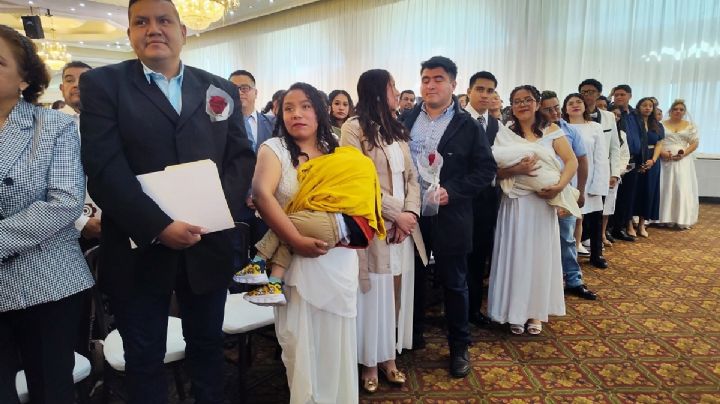 Decenas formalizan su unión en Bodas Colectivas en Pachuca, entre ellas una pareja de 76 y 80 años