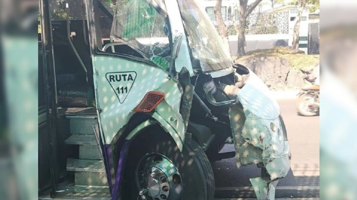 Accidente de camión de transporte público deja bebé y 14 lesionados en Jardines del Pedregal