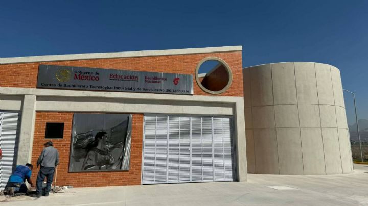 Inteligencia artificial y ciberseguridad las nuevas materias del nuevo CBTIS en León