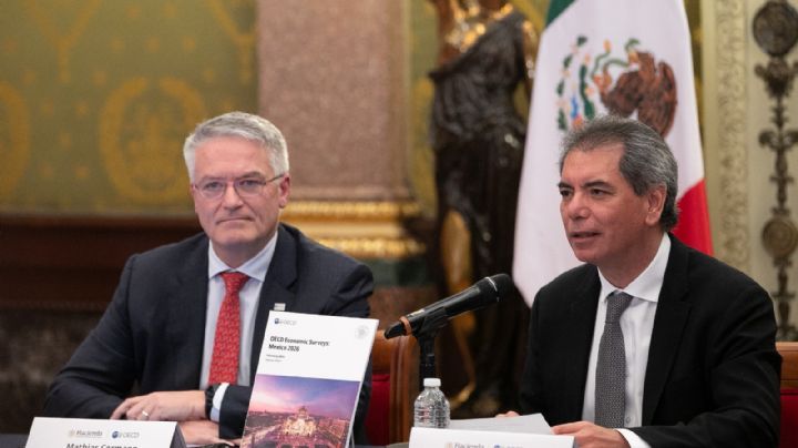 México necesita fortalecer el gasto público en áreas que impacten a su “crecimiento modesto”: OCDE