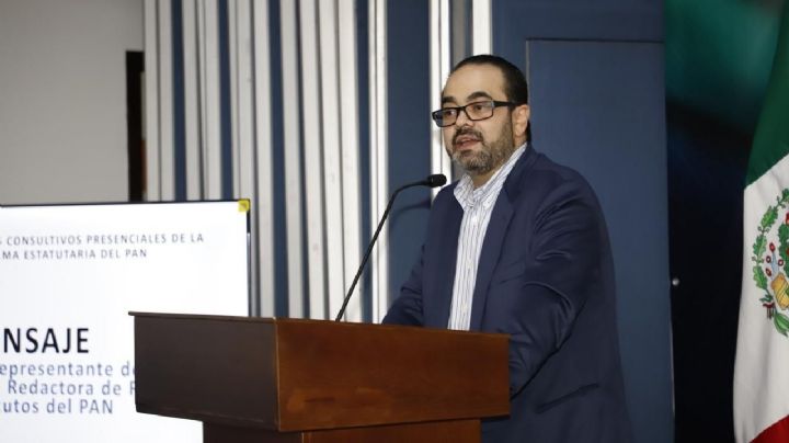 “Líderes son quienes ven un incendio y corrieron a salvar a alguien”; Julio Castillo, escritor