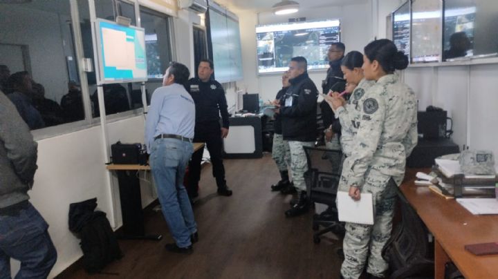 Instala Guardia Nacional sistemas de monitoreo en los centros de mando de Huixquilucan para fortalecer la estrategia de seguridad