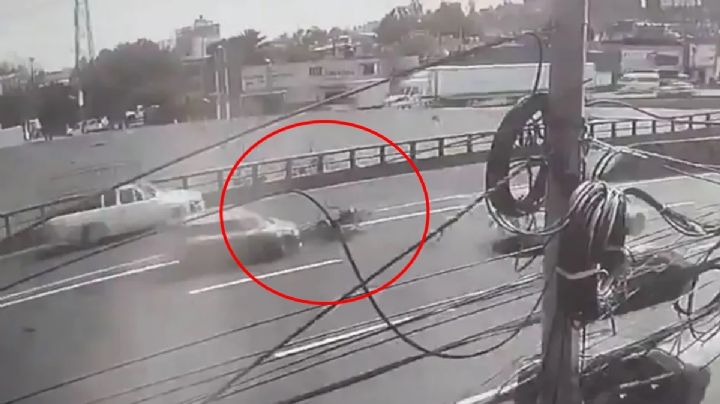VIDEO muestra el momento en que un motociclista es arrollado en la México-Pachuca