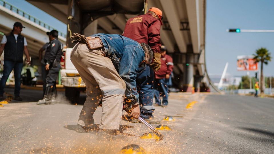 En total, se quitaron 159 boyas sobre el bulevar Felipe Ángeles y otra avenida cercana