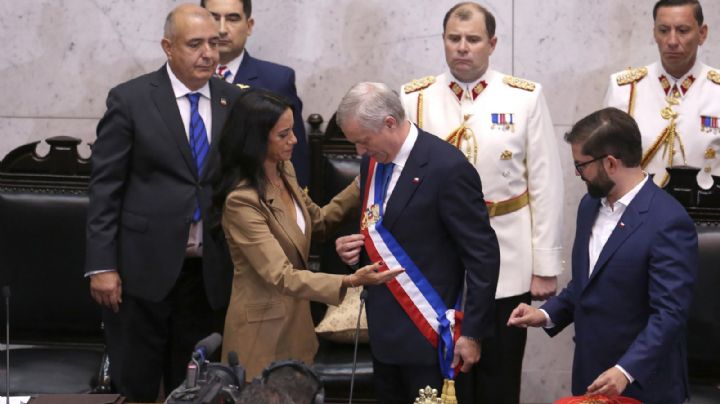 José Antonio Kast jura como presidente de Chile