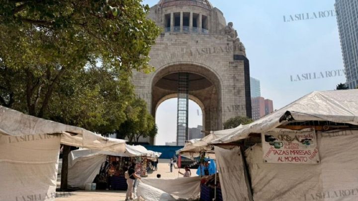 Aumenta ambulantaje y venta de alcohol en el Monumento a la Revolución; vecinos denuncian invasión en sitio histórico