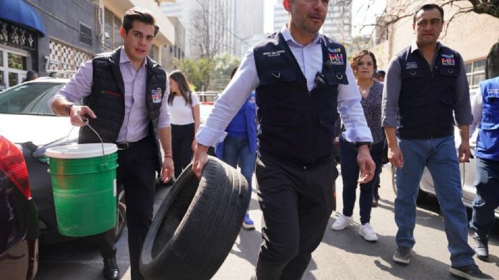 Retira Tabe cachivaches en calles de Miguel Hidalgo