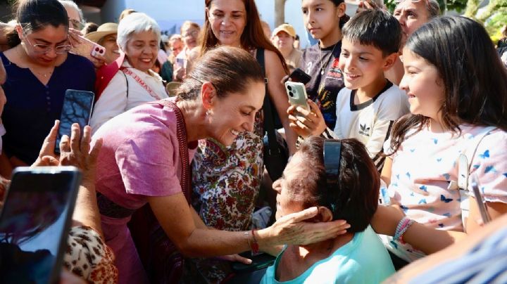 VIDEO: momento en que pican el ojo a Claudia Sheinbaum en Nayarit