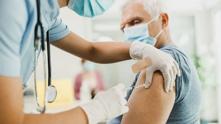 Un juez bloquea las modificaciones del Gobierno Trump a las recomendaciones oficiales de vacunación