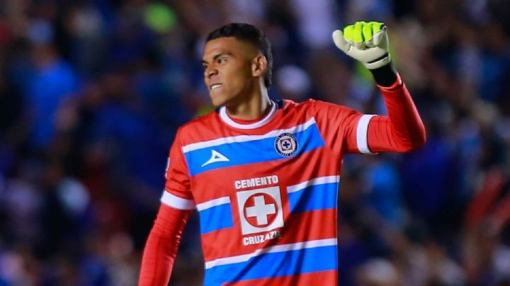 ¿Adiós a Gudiño? Larcamón acelera el regreso de Kevin Mier a la portería de Cruz Azul