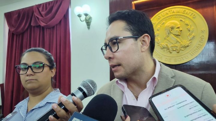 Alcalde de Pachuca se suma al Plan B de Sheinbaum para disminuir regidurías
