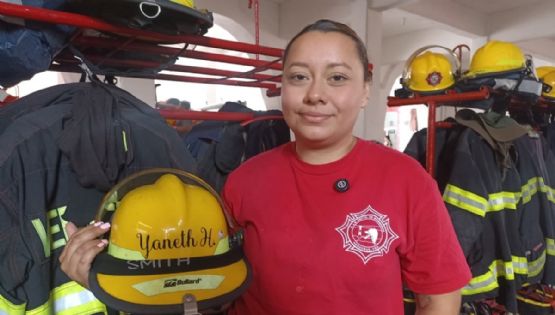 “Somos valientes por estar aquí”: Yaneth desafía estereotipos entre el fuego como bombera en Veracruz
